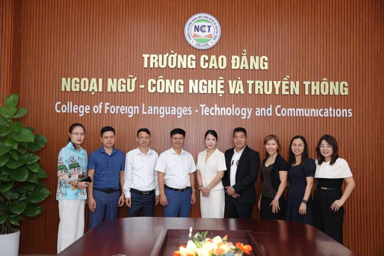 Nhà trường đón tiếp và làm việc với trường Cao đẳng Cộng đồng Mesa, Hoa Kỳ