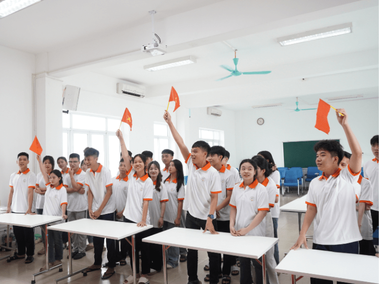 Cảm nhận của sinh viên khoa ngôn ngữ Quốc tế sau một tháng học tập tại trường
