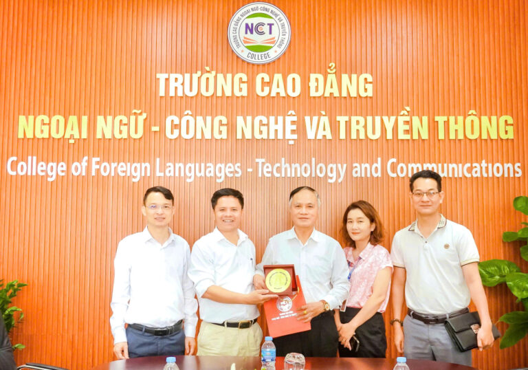 TS. Nguyễn Đắc Hưng – Chủ tịch Hiệp hội các Trường Cao đẳng Ngoài công lập Việt Nam thăm và làm việc tại NCT College