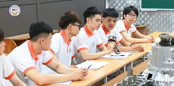 Ngành Vi mạch bán dẫn tại NCT College – Hướng đi chiến lược trong kỷ nguyên công nghệ số