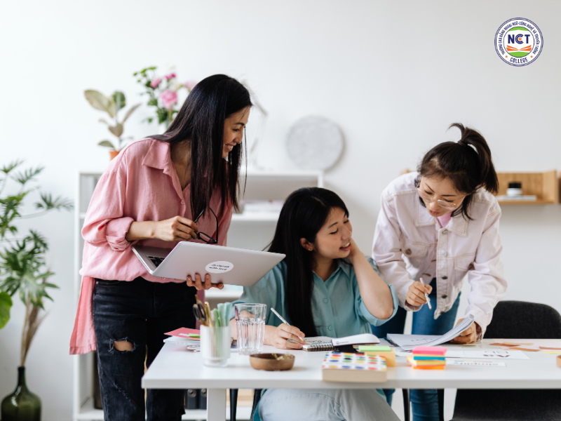 Chọn ngành học phù hợp với bản thân - Đón đầu xu hướng