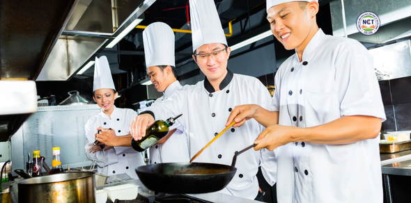 Học ngành Kỹ thuật Chế biến Món ăn: Bước đệm vững chắc trở thành đầu bếp chuyên nghiệp