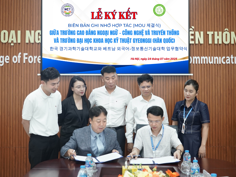 Đại diện hai bên trường đồng thuận trong hướng phát triển và hợp tác lâu dài trong tương lai