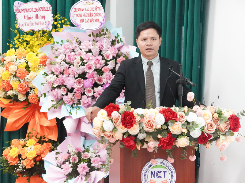 TS. Nguyễn Xuân Sang phát biểu tại buổi lễ