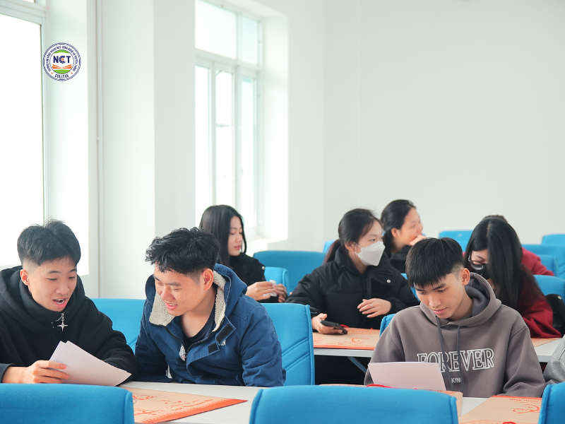 Lễ tiễn đoàn sinh viên tham gia chương trình thực tập “Ngôn ngữ – Kỹ năng” tại Đại học Kỹ thuật Nghề nghiệp Nam Ninh – Trung Quốc