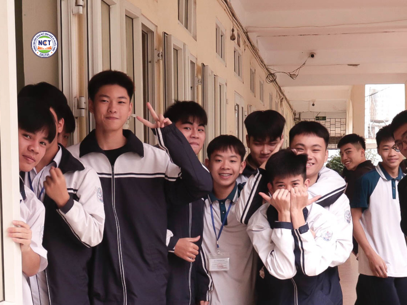 Chuỗi sự kiện Hướng nghiệp cùng NCT – Đồng hành cùng học sinh THPT chọn đúng ngành, vững tương lai