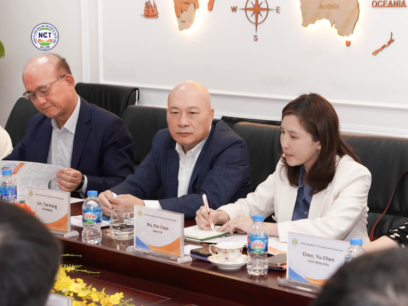 Trường Cao đẳng Ngoại ngữ – Công nghệ và Truyền thông (NCT) đã chính thức ký kết Biên bản ghi nhớ hợp tác (MOU) với Trường Đại học Khoa học và Kỹ thuật Trung Hoa (CUST)