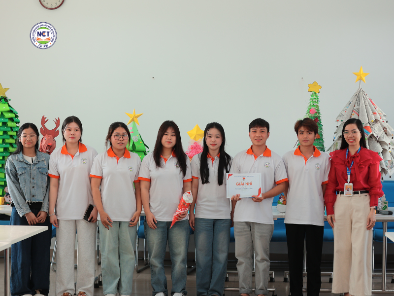 Rộn ràng khoảnh khắc rực rỡ tại "Ngày hội Giáng sinh - NCT Christmas Fest 2025" 