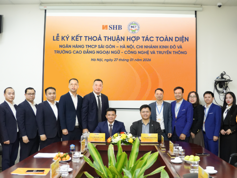 Lễ Ký Kết Hợp Tác Toàn Diện Giữa Trường Cao Đẳng Ngoại Ngữ – Công Nghệ Và Truyền Thông Và Ngân Hàng TMCP Sài Gòn – Hà Nội – Chi Nhánh Kinh Đô