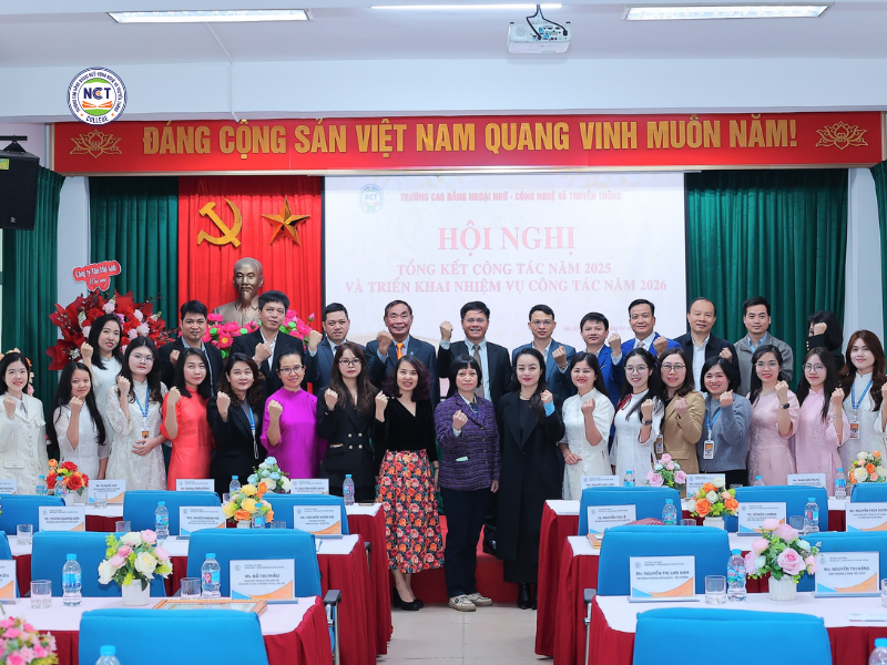 Hội nghị tổng kết công tác năm 2025 và triển khai nhiệm vụ công tác năm 2026 tại Trường Cao đẳng Ngoại ngữ – Công nghệ và Truyền thông
