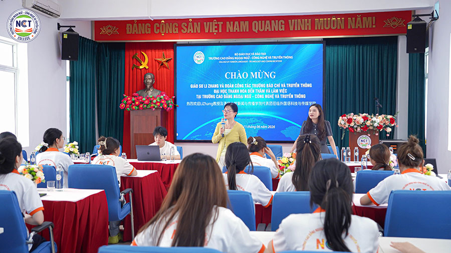 Đoàn công tác Trường Báo chí và Truyền thông, Đại học Thanh Hoa (Trung Quốc) đến thăm và làm việc tại NCT College
