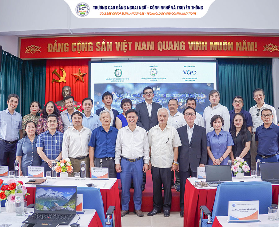 Trường Cao đẳng Ngoại ngữ - Công nghệ và Truyền thông tiếp tục khẳng định vai trò tiên phong trong hoạt động kết nối doanh nghiệp, chuyên gia quốc tế