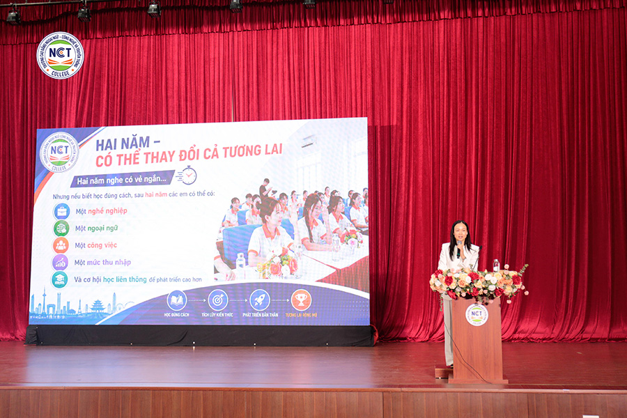 NCT College bùng nổ chương trình Chính trị đầu khóa đợt 1 – Chào đón tân sinh viên K12