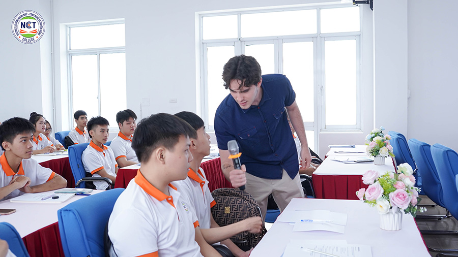 NCT College chào đón đoàn Trợ giảng Tiếng Anh Fulbright Hoa Kỳ đến thực giảng - Mở rộng trải nghiệm học tập quốc tế cho sinh viên