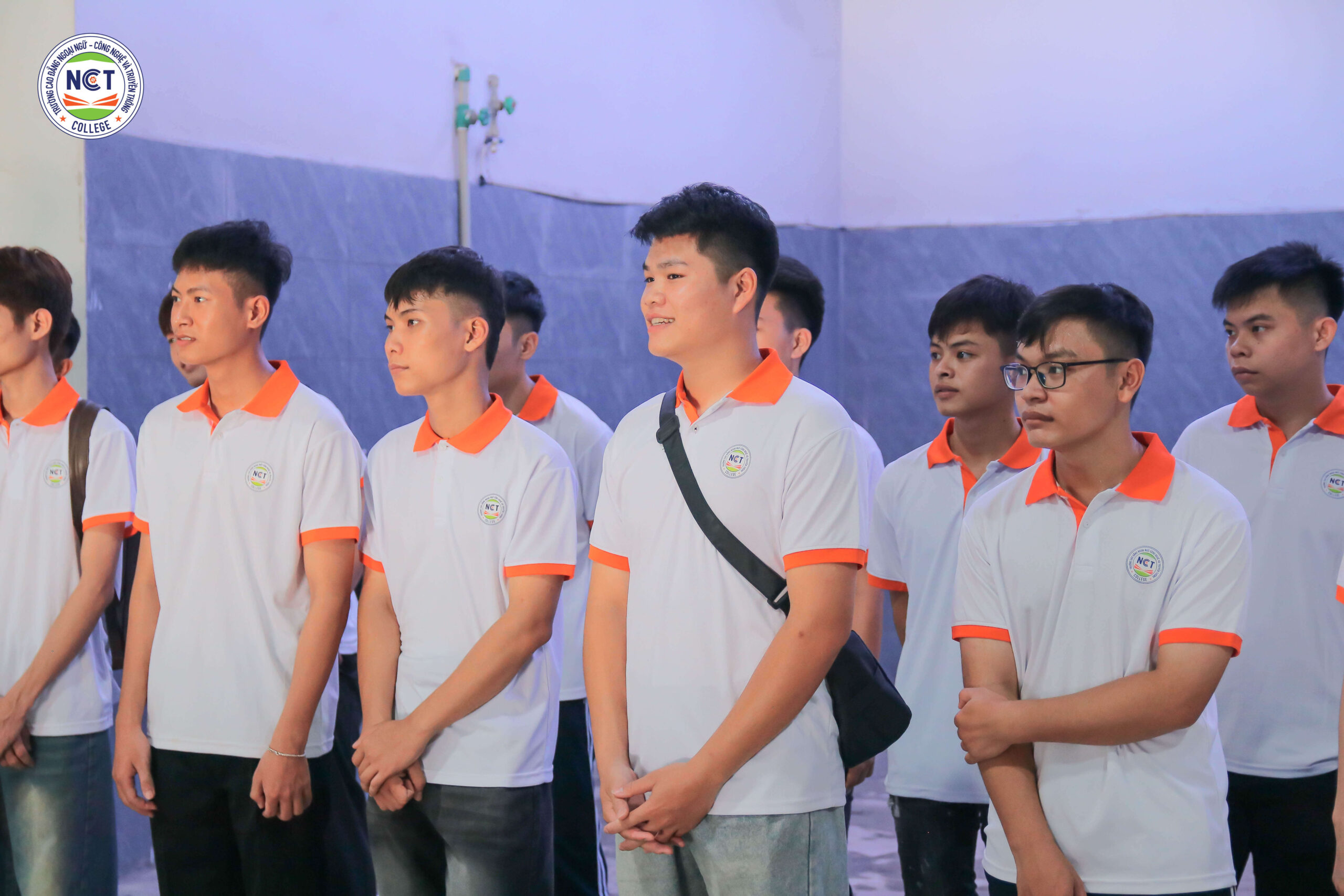 Sinh viên ngành Công nghệ ô tô NCT College tham quan thực tế tại VinFast