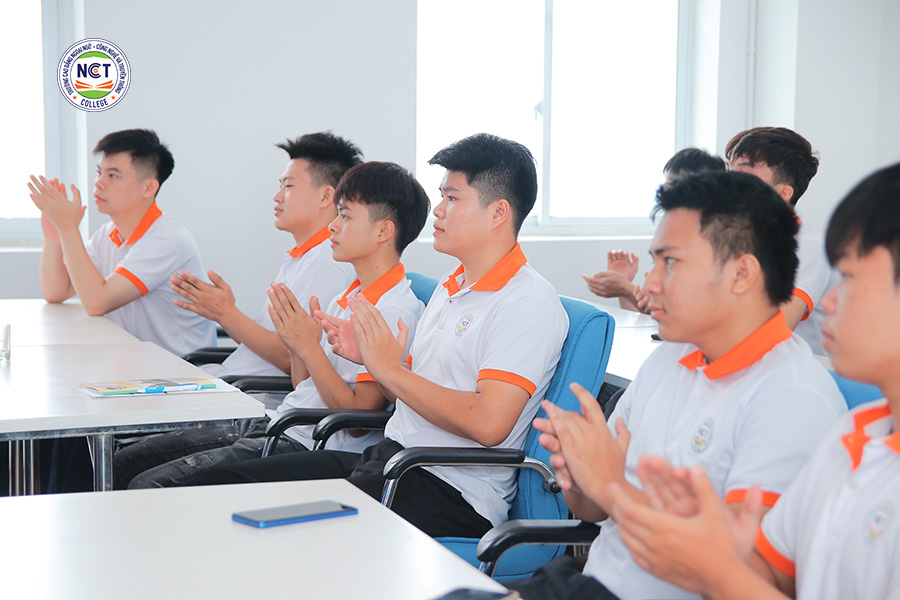Sinh viên NCT College gặp gỡ doanh nghiệp: Kết nối đam mê, khơi dậy tiềm năng
